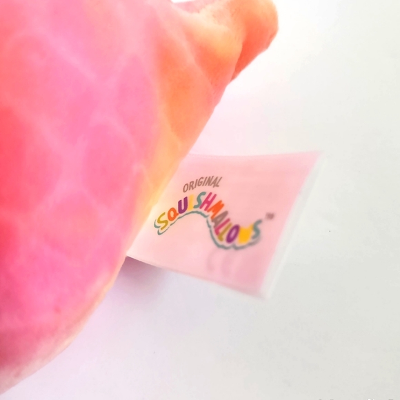 TRINITY 🦖 Pink Tie Dyed Triceratops Original Squishmallows by Kelly Toy ☆》NWT《☆ - Picture 5 of 7